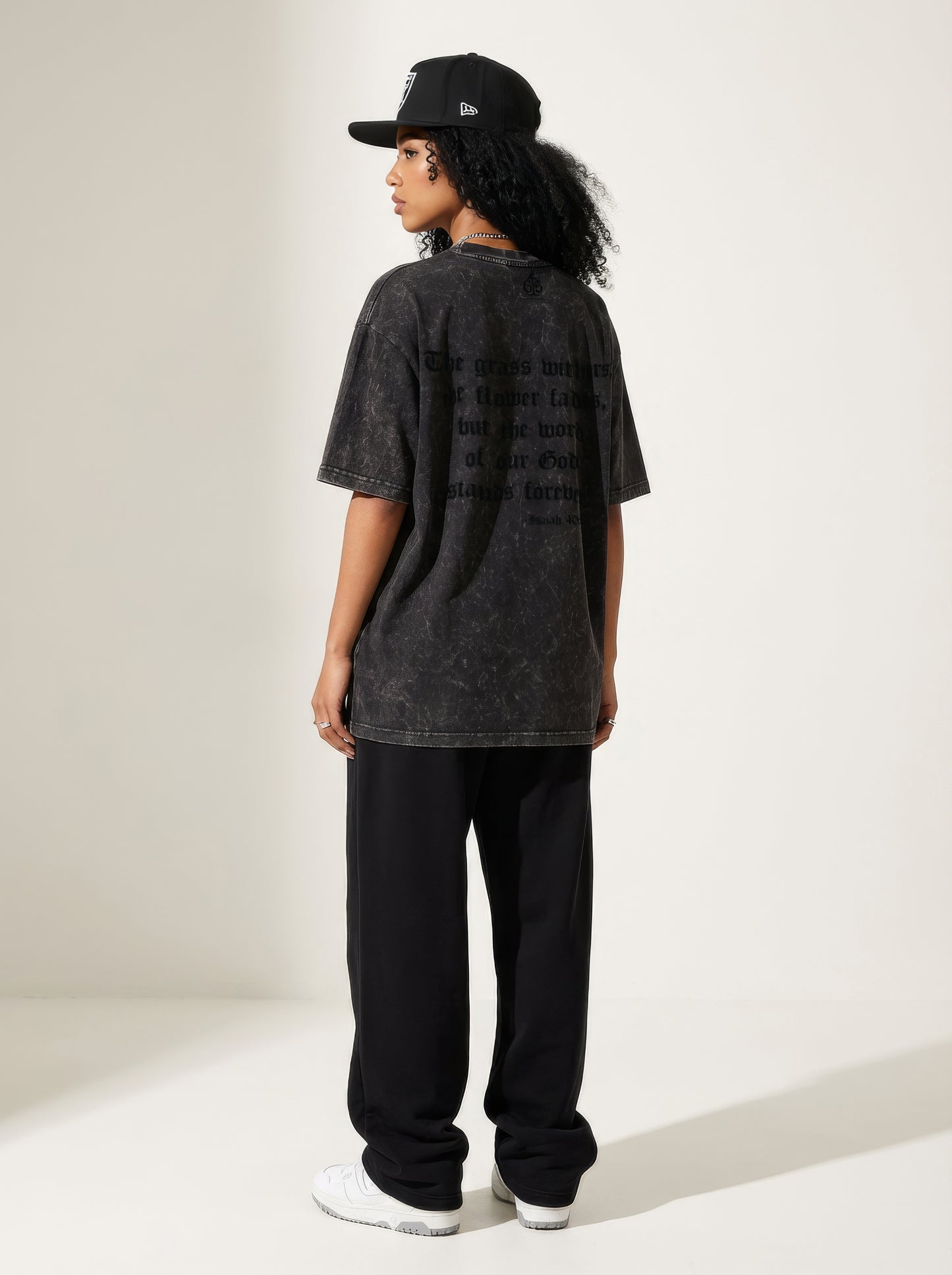 Isaiah 40:8 Box Tee - Mineral Onyx